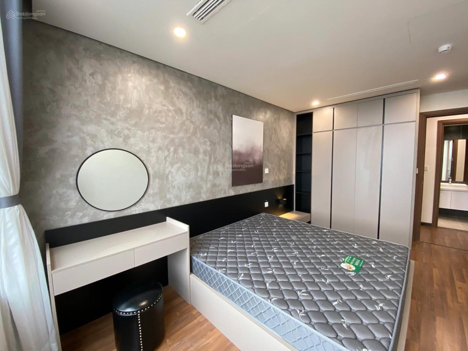Chính chủ cho thuê 3 ngủ đủ đồ 128m2 tại SkyPark số 3 Tôn Thất Thuyết giá 28tr. 0973,;261.:093