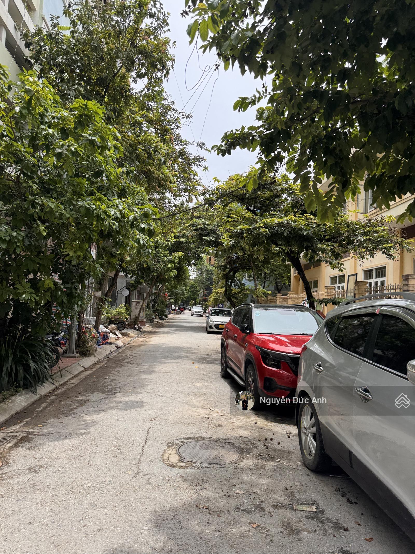 Bán lô đất ngay Hồ Văn Khê, KĐT Văn Khê, Hà Đông - 40m2 ngõ thông ô tô, cách 1 nhà ra khu dịch vụ