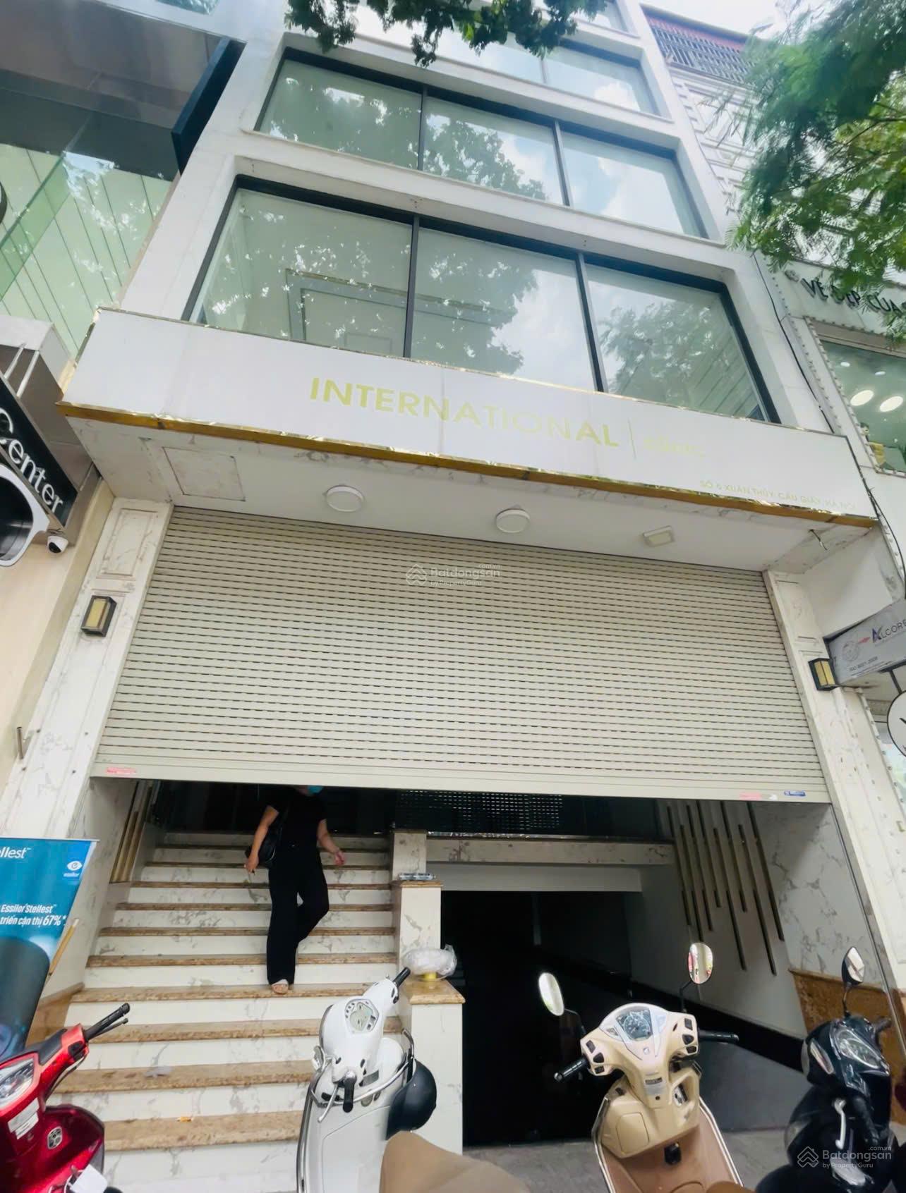 Cho thuê nhà nguyên căn phố Xuân Thủy, Cầu Giấy-DT 100m x 7 tầng-Giá thuê 180tr/th. LH 0985 607 ***