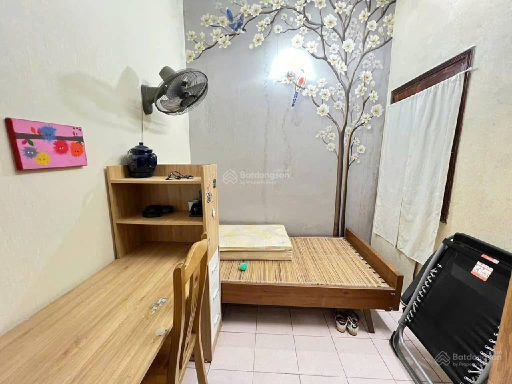 Bán nhà cấp 4 Trần Cung 45m2, sổ đỏ nở hậu, ngách thông, đầu tư, giữ tiền tốt, có thương lượng
