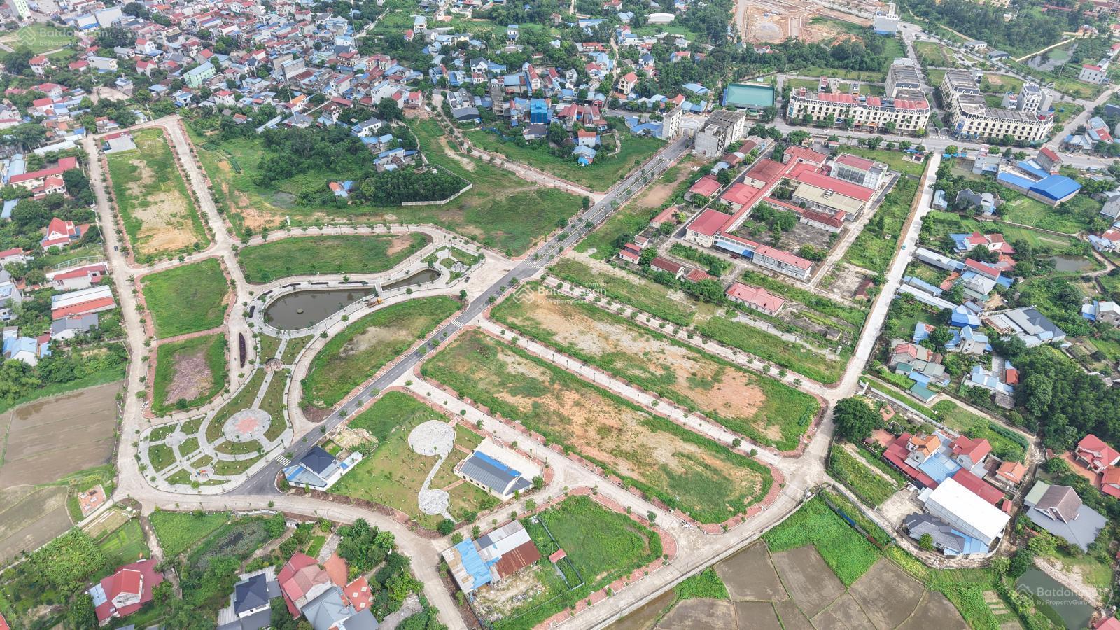 Bán lô đất nền hoa hậu 100m² mặt tiền 5m trung tâm Phổ Yên, tiềm năng x2, sẵn sổ đỏ giao dịch ngay.