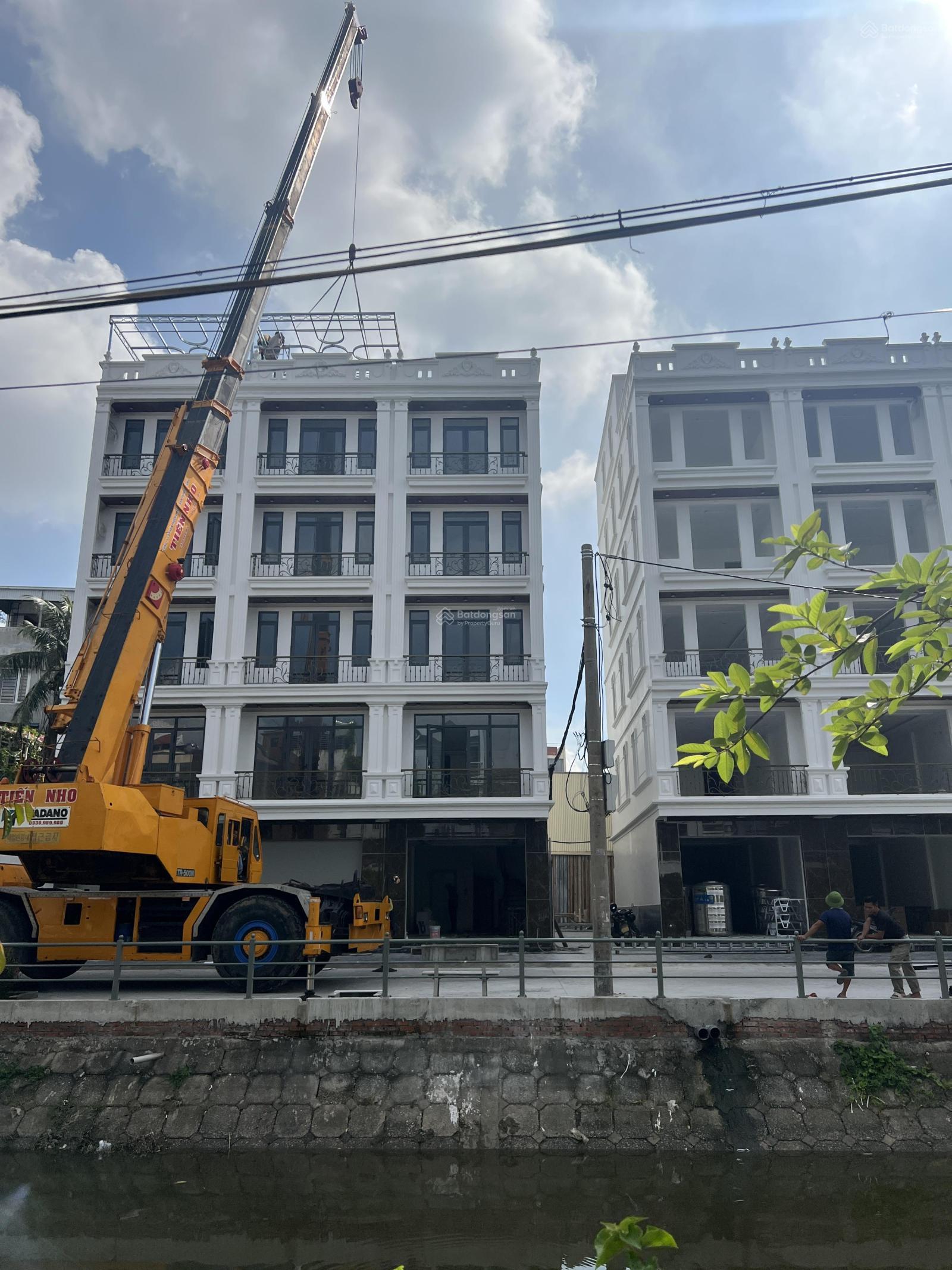 Mr. Tuấn: Căn nhà 5 tầng tại An Trang, An Đồng, tuyến 2 Tôn Đức Thắng. Giá chỉ từ 5,2 tỷ