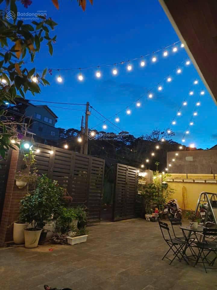 Cho thuê villa sân vườn trung tâm Đà Lạt, 25 tr/tháng đường xe 16 chỗ hẻm Lê Hồng Phong Cho thuê villa sân vườn trung tâm Đà Lạt, 25 tr/tháng đường xe 16 chỗ hẻm Lê Hồng Phong