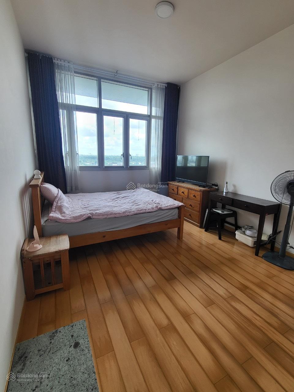 Bán 2 phòng ngủ The Vista An Phú có ban công, hướng view sông - Giá 8,98 tỷ