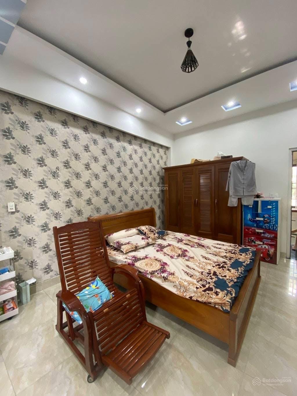 Nhà 4 tầng MT Hà Huy Tập , Ngang 7m7 , vị trí gần Nguyễn Tất Thành Nhà 4 tầng MT Hà Huy Tập , Ngang 7m7 , vị trí gần Nguyễn Tất Thành