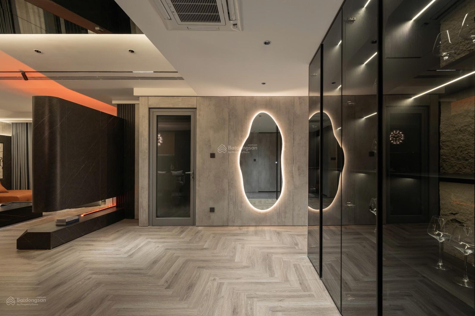 Chủ bán gấp căn penthouse D2 Giảng Võ giá chưa đến 90tr/m2, rẻ nhất Hà Nội. Lh: 0933 218 *** Chủ bán gấp căn penthouse D2 Giảng Võ giá chưa đến 90tr/m2, rẻ nhất Hà Nội. Lh: 0933 218 ***