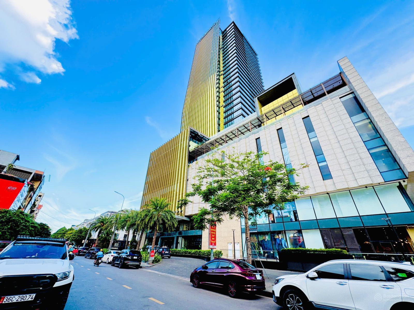 Bán shophouse Vincom Trần Phú - dãy mặt đường Triệu Quốc Đạt