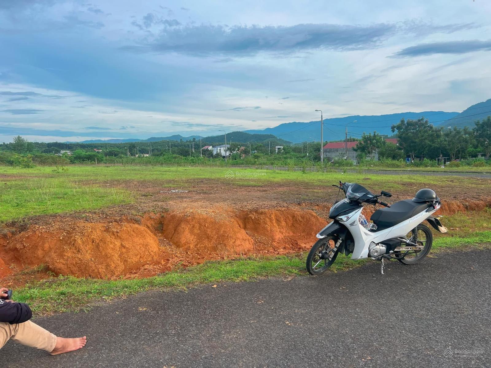 ĐẤT BIỆT THỰ NHÀ VƯỜN HÒA NINH. VỊ TRÍ DƯỚI CHÂN KHU DU LỊCH BÀ NÀ HILLS. DIỆN TÍCH 504m2