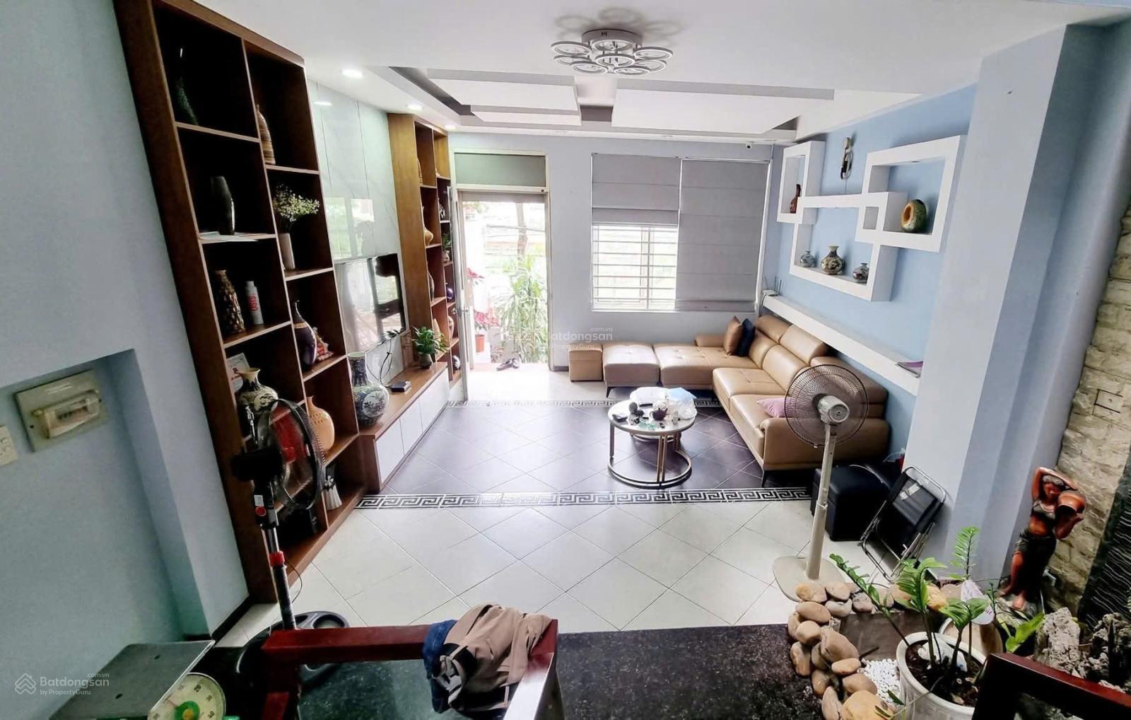 Bán nhà ngõ 75 Hồ Tùng Mậu, Trần Bình. Nhà mặt ngõ thông, oto tránh, kinh doanh tấp nập ngày đêm.