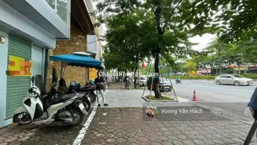Chính chủ bán mặt phố Võ Chí Công - Tây Hồ - phố VIP 10 làn xe - vỉa hè 6m - building văn phòng VIP