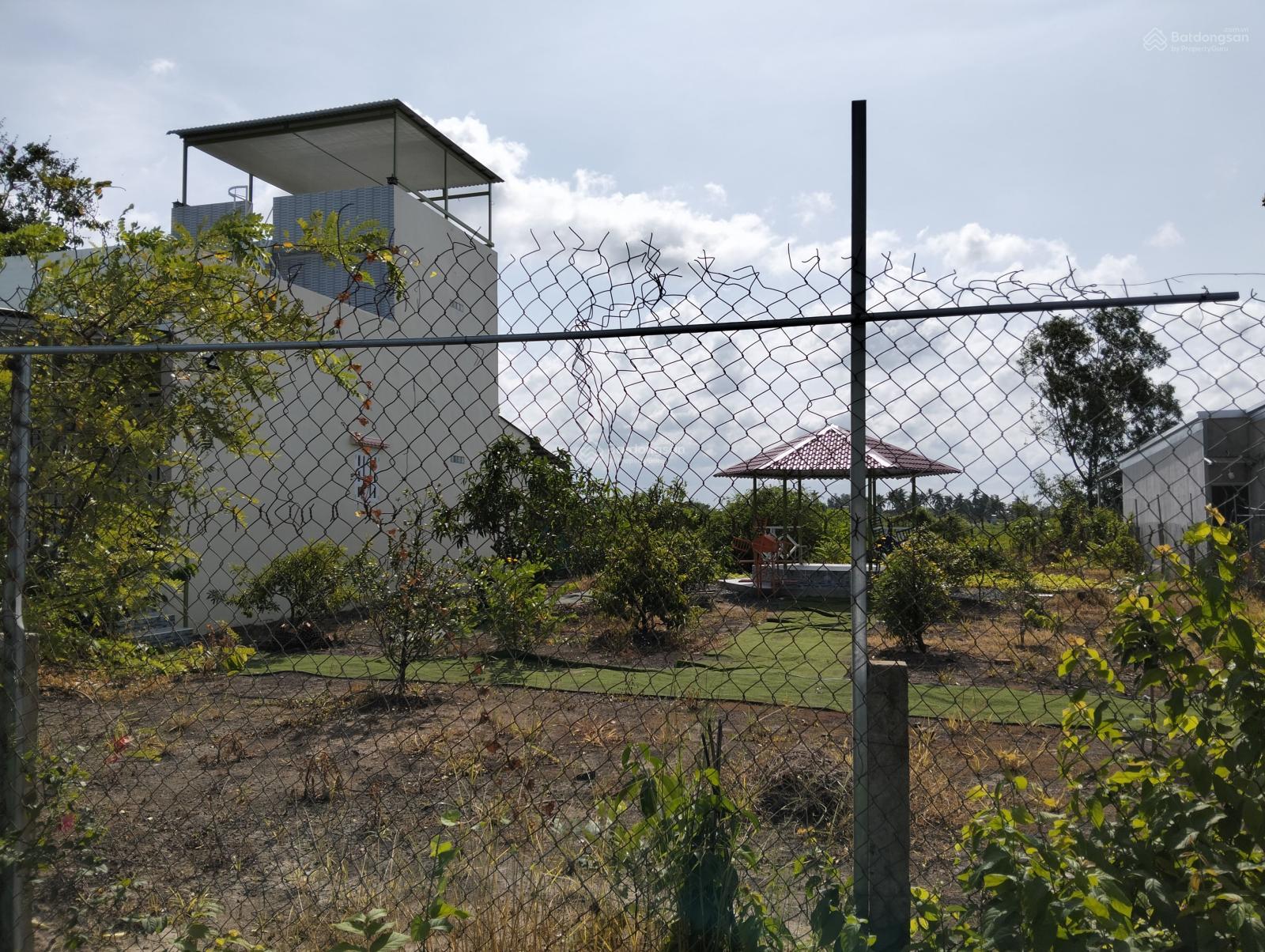 Nhà vườn 1500m2 có 300m2 thổ cư Long Hòa Cần Đước đường xe tải giá rẻ