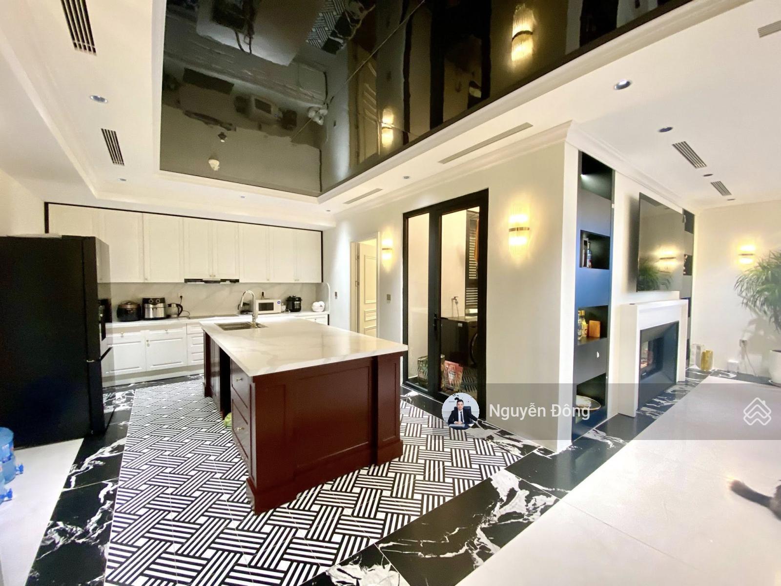 Chính chủ bán căn góc 162m2 full nội thất siêu đẹp tại The Diamond Residence 25 Lê Văn Lương Chính chủ bán căn góc 162m2 full nội thất siêu đẹp tại The Diamond Residence 25 Lê Văn Lương