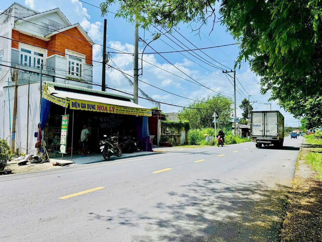 Bán gấp trong tuần! Mt nhựa Trần Văn Chẩm 147m2 thổ cư - sổ hồng riêng - KDC đông đúc hiện hữu