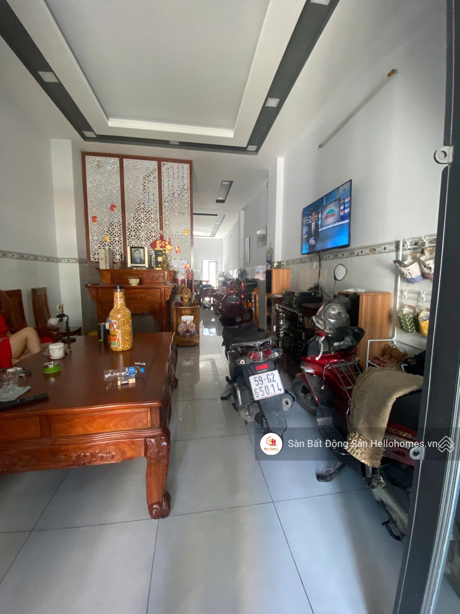 Bán nhà đúc 4 tấm đường 8m thông Đông Hưng Thuận, Quận 12, 4x19m, SHR, 6 tỷ 480