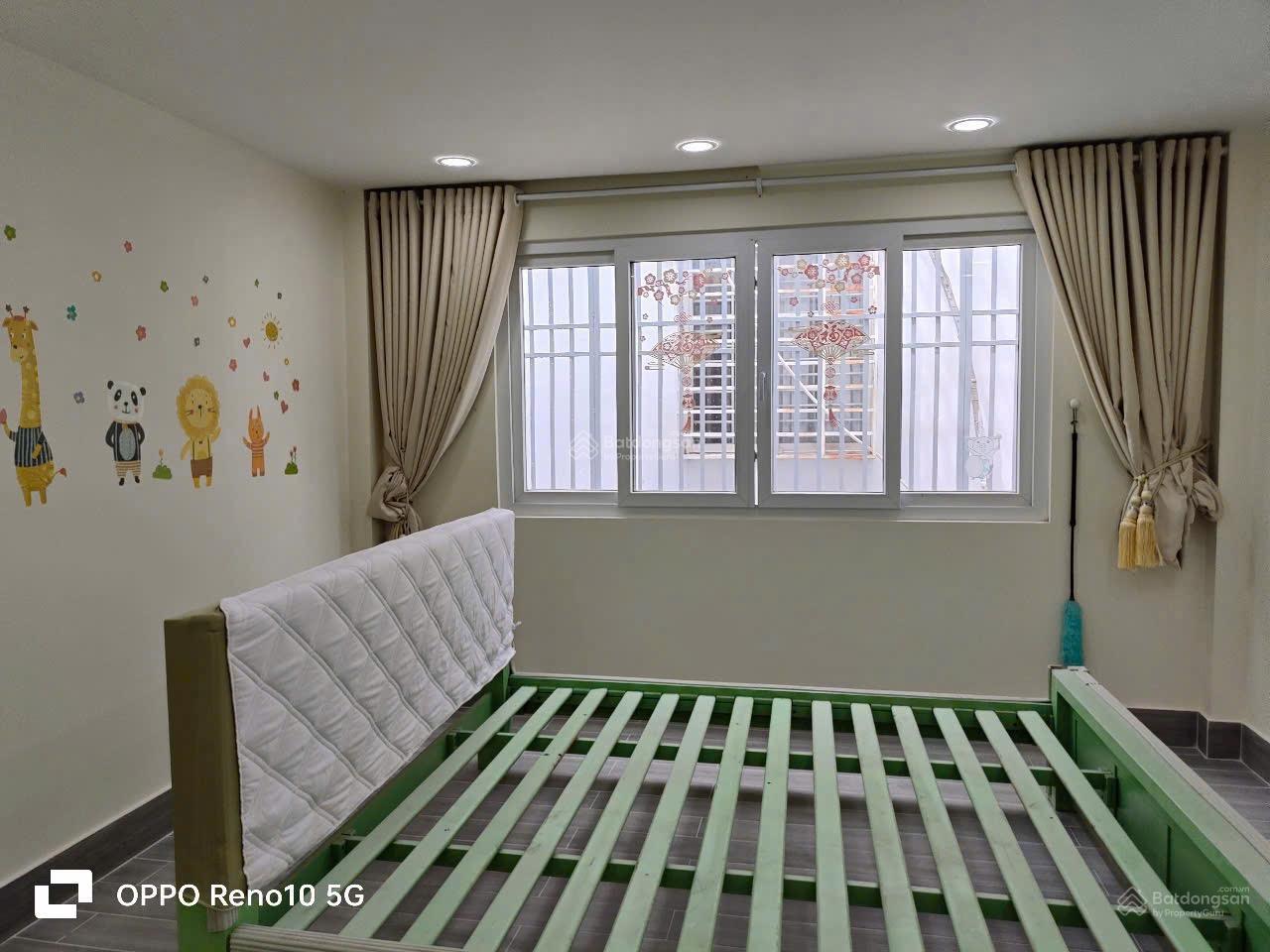 Bán nhà đường Số 81 Tân Quy Đông, Quận 7 | Sổ hồng: 4x15m, hướng Tây Nam