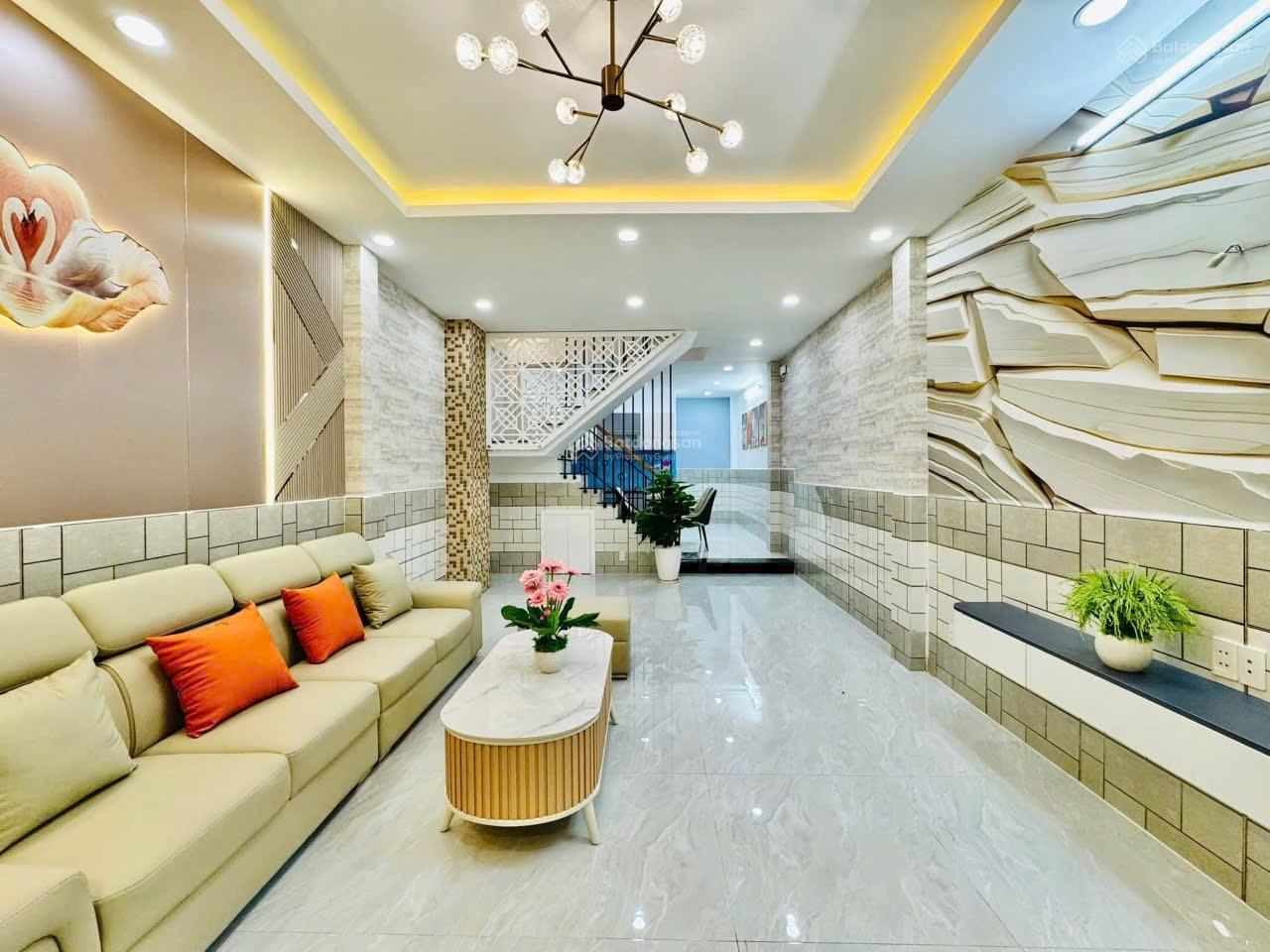 Nhà ngộp 1tỷ950 61,5m2 HXH đường Ngô Tất Tố, P19, Bình Thạnh Nhà ngộp 1tỷ950 61,5m2 HXH đường Ngô Tất Tố, P19, Bình Thạnh