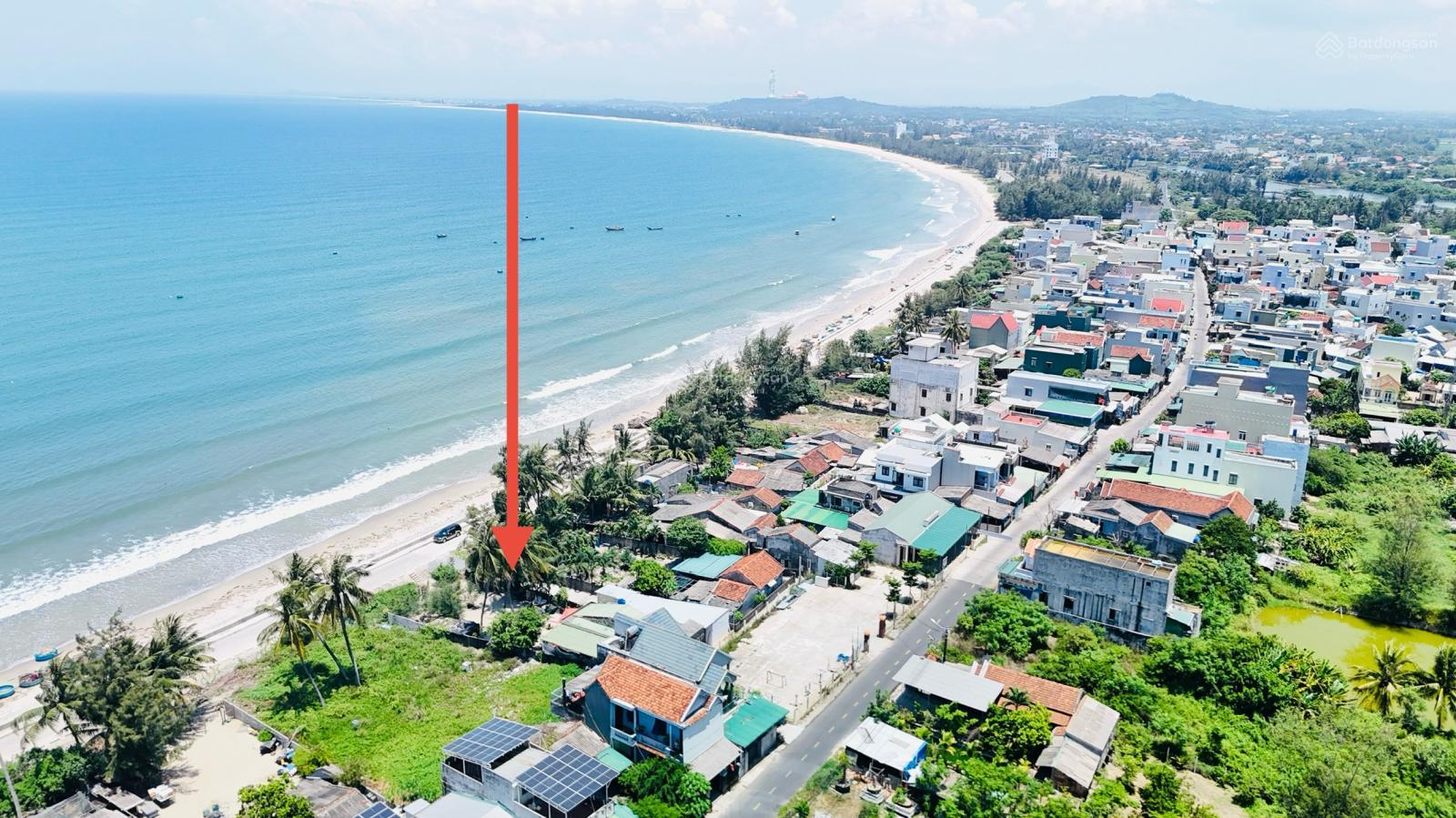 Siêu phẩm nghỉ dưỡng cực đẹp 2 mặt tiền ô tô cả 550mv 400 thổ cư 15m mặt tiền giá khá êm 8.8tỷ