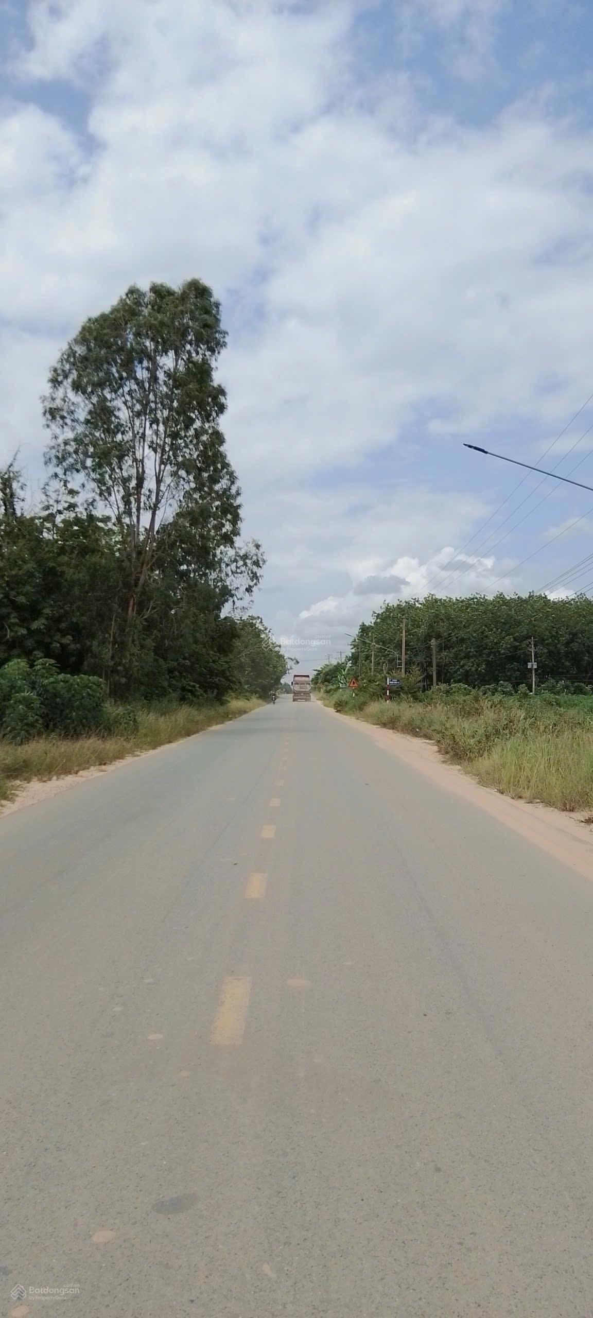 SIÊU HIẾM ĐẤT VIEW HỒ, ĐÃ THUỘC TP.HCM GIÁ CHỈ ~1,4 TRIỆU/M MẶT TIỀN DT-749B KHÔNG MUA LÀ MẤT