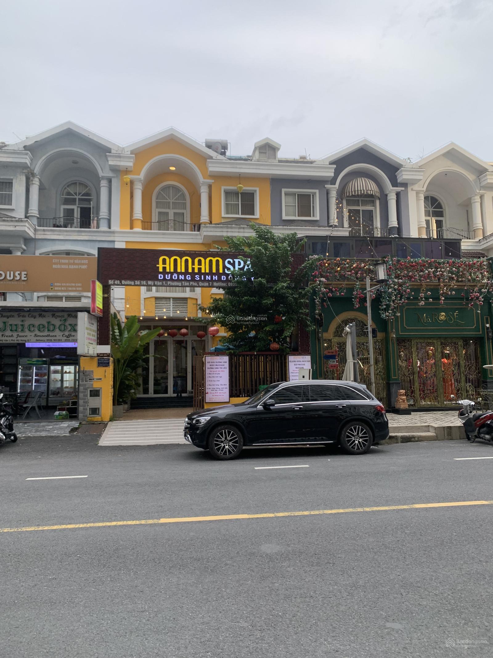 Duy nhất căn BT Mỹ Văn đường Số 16 đối diện Midtown kinh doanh sầm uất 24/24 7x18m trệt 2 lầu 45 tỷ Duy nhất căn BT Mỹ Văn đường Số 16 đối diện Midtown kinh doanh sầm uất 24/24 7x18m trệt 2 lầu 45 tỷ