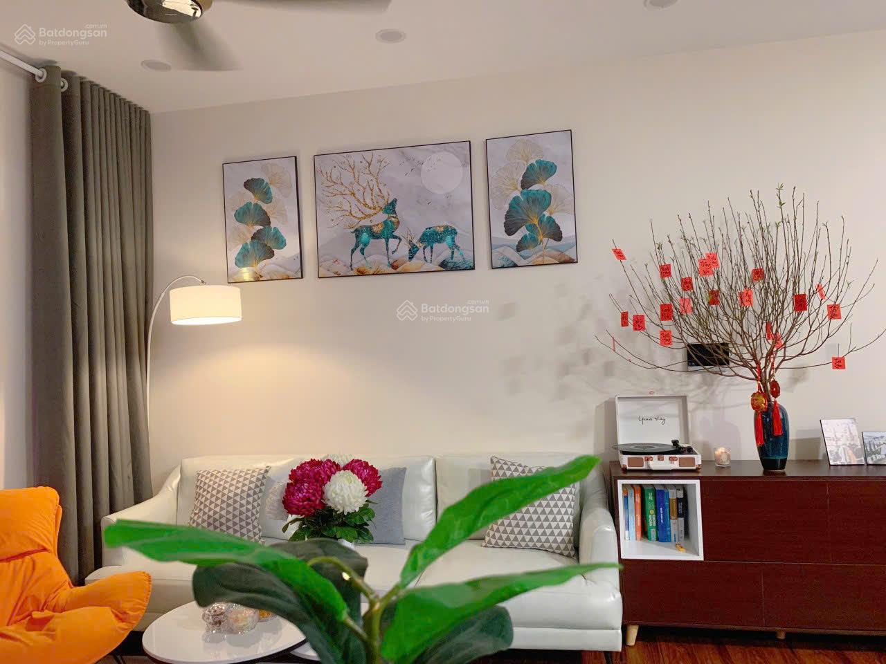 Bán nhanh Akari đã sẵn sổ hồng, căn 2PN 1WC giá 2,750 tỷ, căn 2PN 2WC giá từ 3,380 tỷ. Hỗ trợ vay