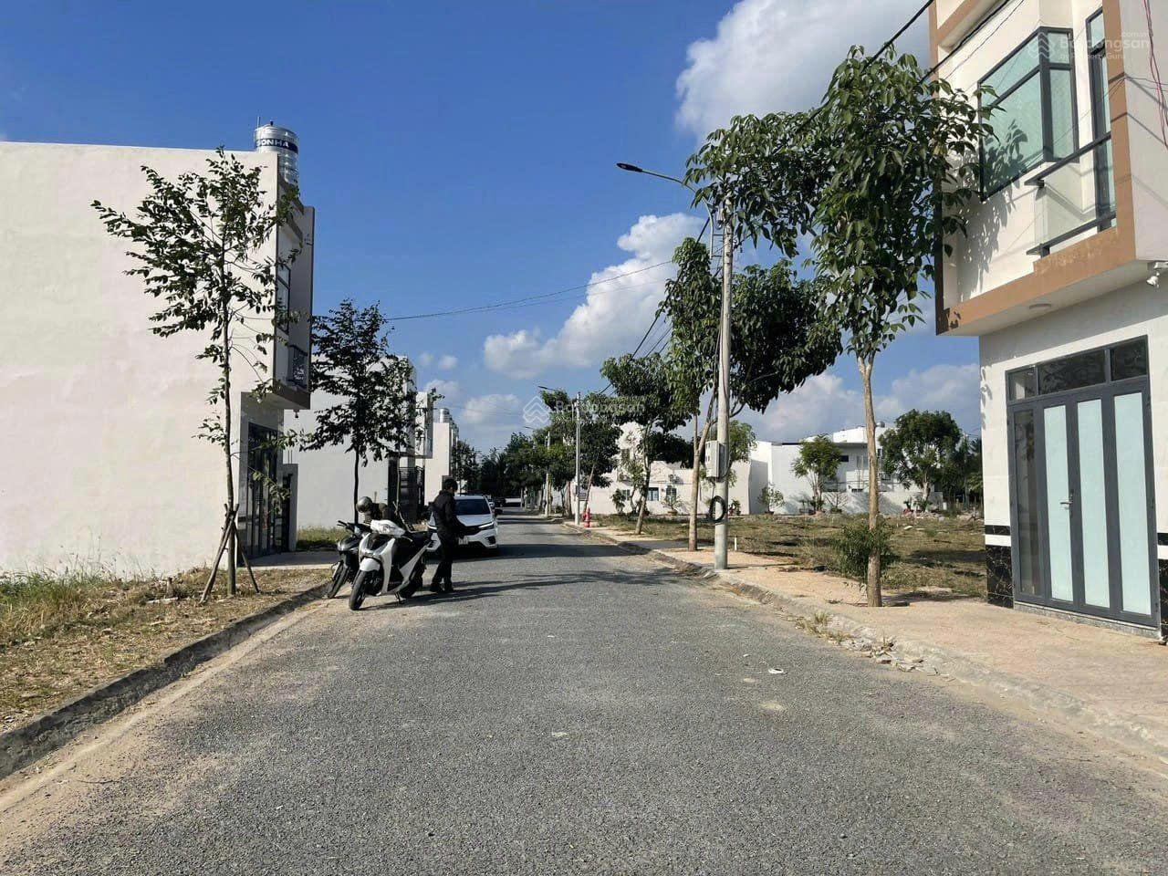 Chính chủ cần bán gấp đất ngay đường Thầy Cai gần trường THPT Võ Trường Toản Giá 495tr/120m2 Sổ sẵn