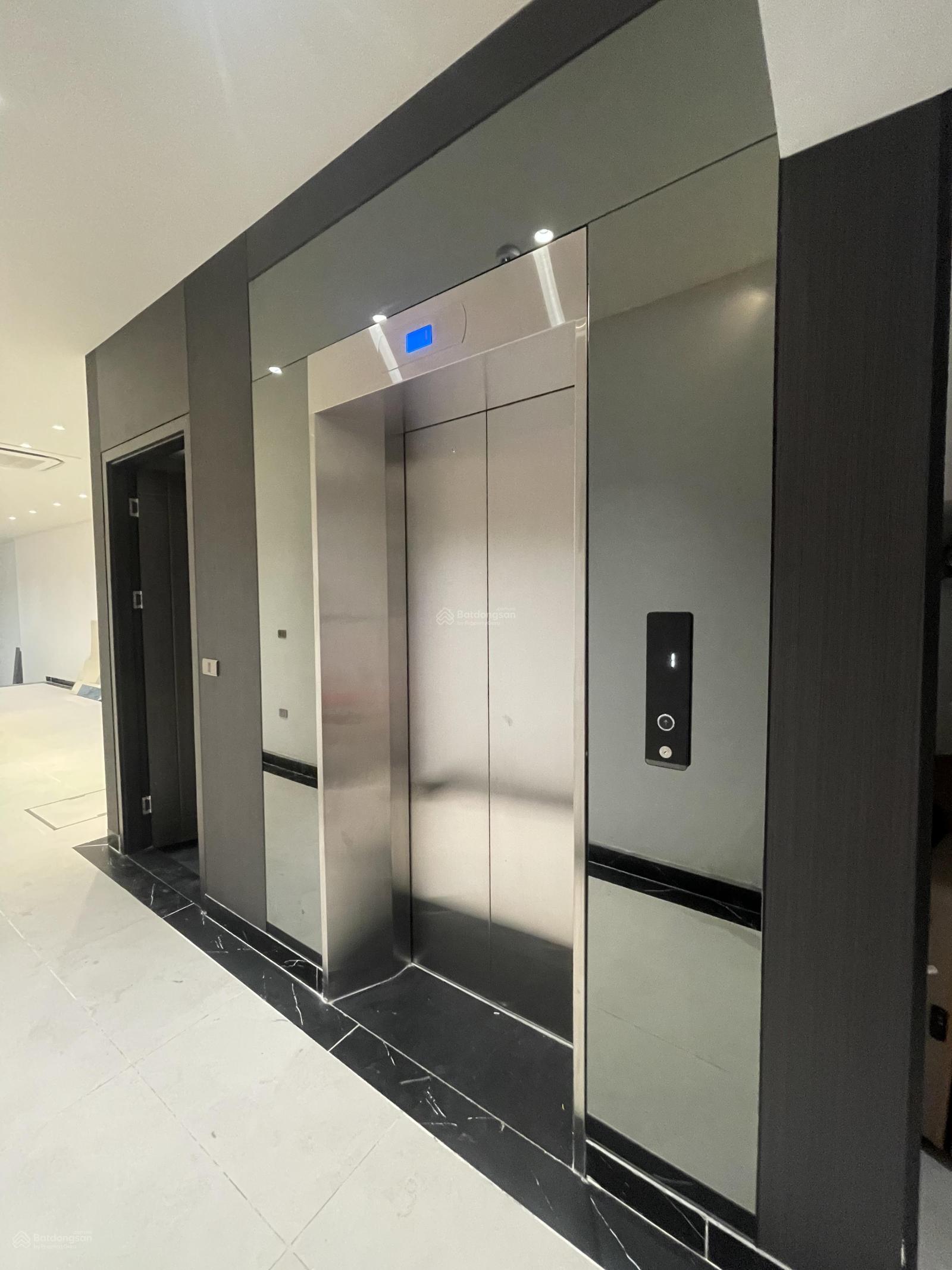 Chính chủ cho thuê 3 tầng thông sàn diện tích 95m2