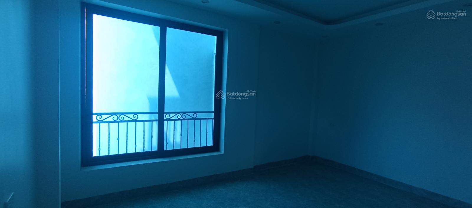 Bán nhanh nhà Đại Cát 56m2 - Giá 5,5 tỷ - ô tô đỗ - Trường học vây quanh - Lô góc - Cạnh hồ sen