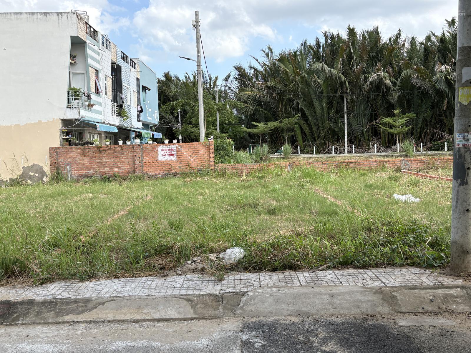 bán đất thổ cư. hẻm công an xã nhơn đức