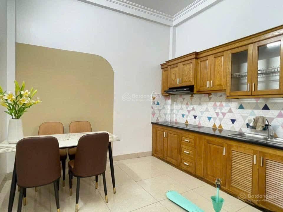 BÁN NHÀ 40M- 5 TẦNG TÂN TRIỀU- TRIỀU KHÚC- VỊ TRÍ CỰC ĐẸP- NGÕ THÔNG- KINH DOANH- 100M RA OTO