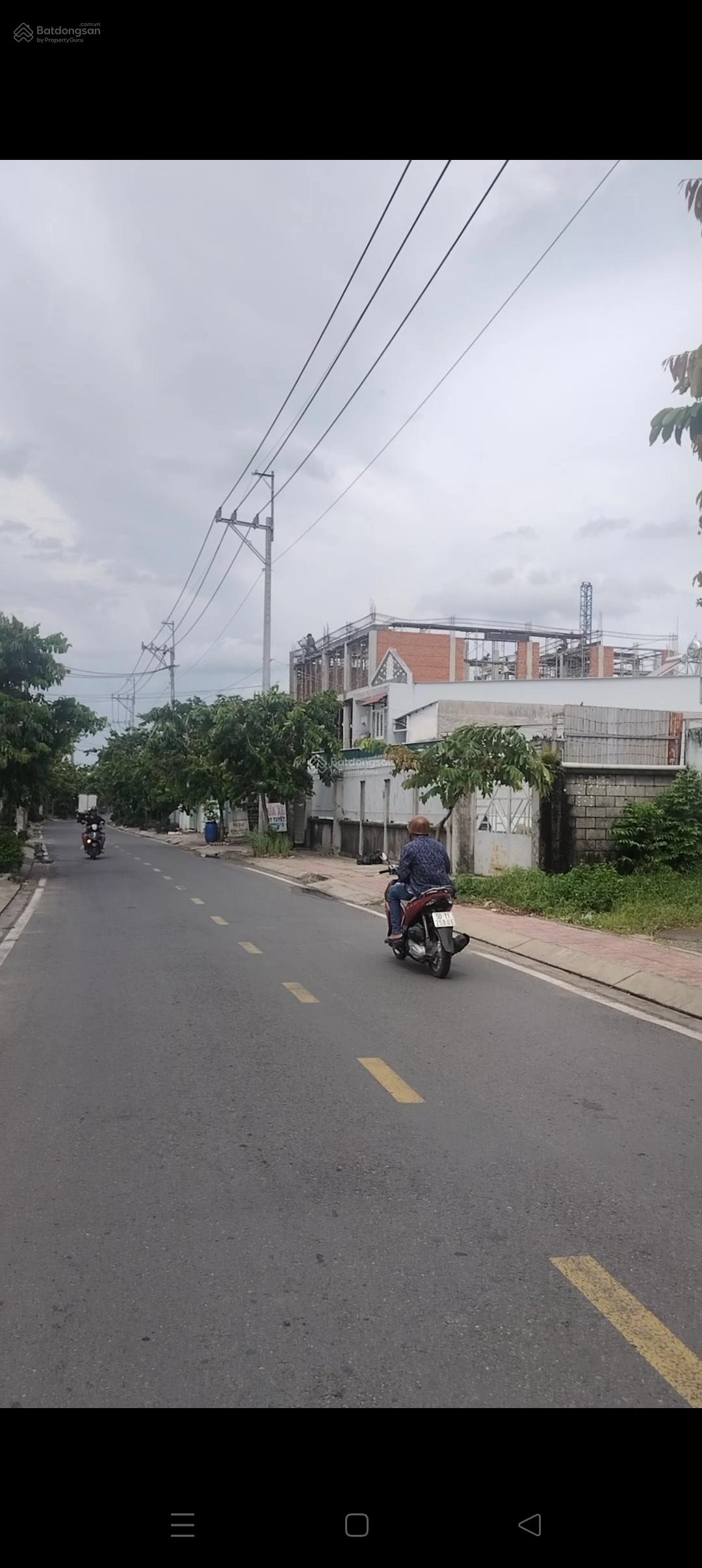 Bán lô đất thổ cư 217m2 mặt tiền đường Tân Hiệp 4 Hóc Môn Bán lô đất thổ cư 217m2 mặt tiền đường Tân Hiệp 4 Hóc Môn
