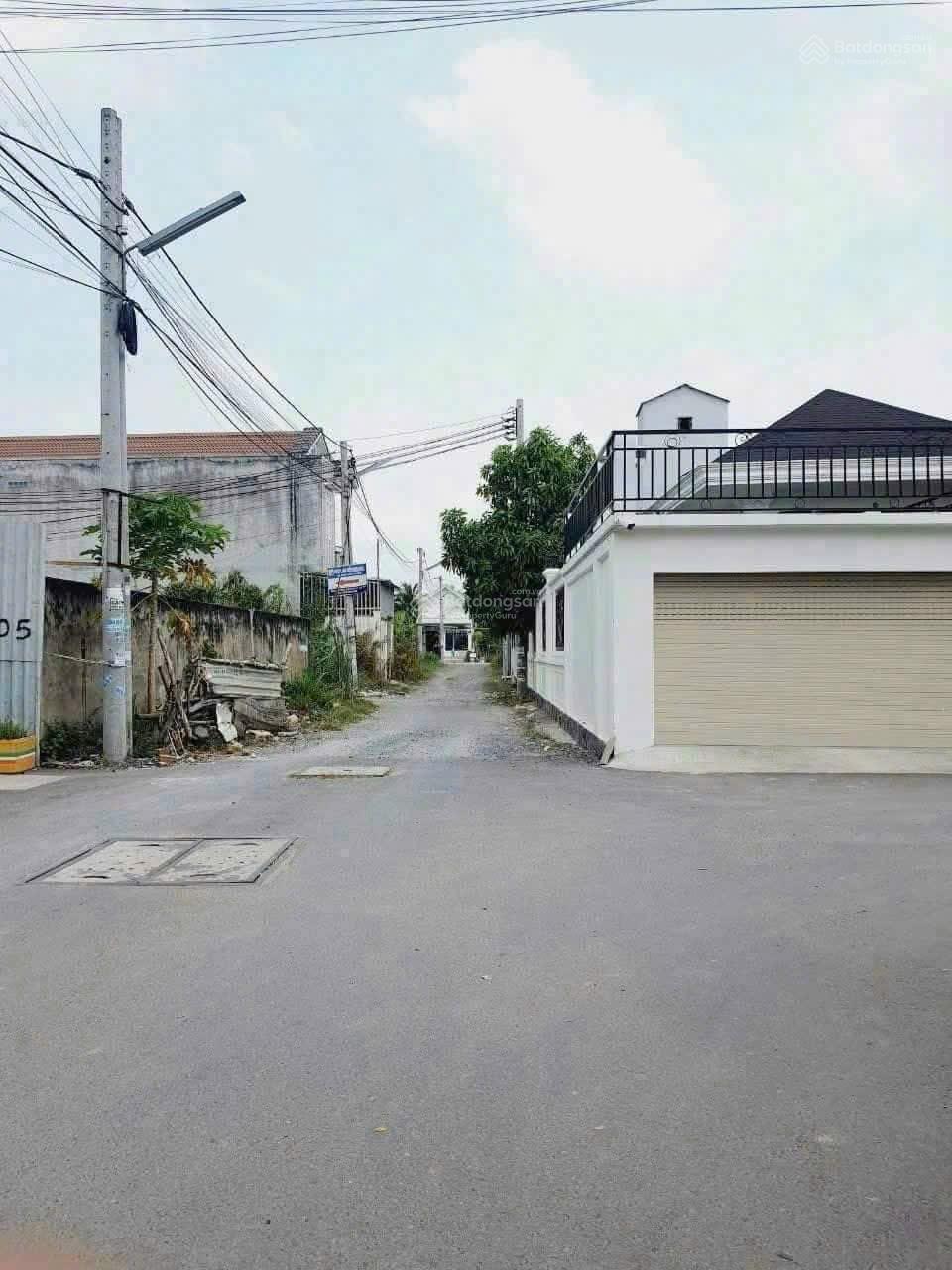 Lên sài gòn làm ăn bán gấp đất MT Trần Hưng Đạo,Châu Văn Liêm,Ô Môn,Cần Thơ giá chỉ có 850tr/120m2 Lên sài gòn làm ăn bán gấp đất MT Trần Hưng Đạo,Châu Văn Liêm,Ô Môn,Cần Thơ giá chỉ có 850tr/120m2