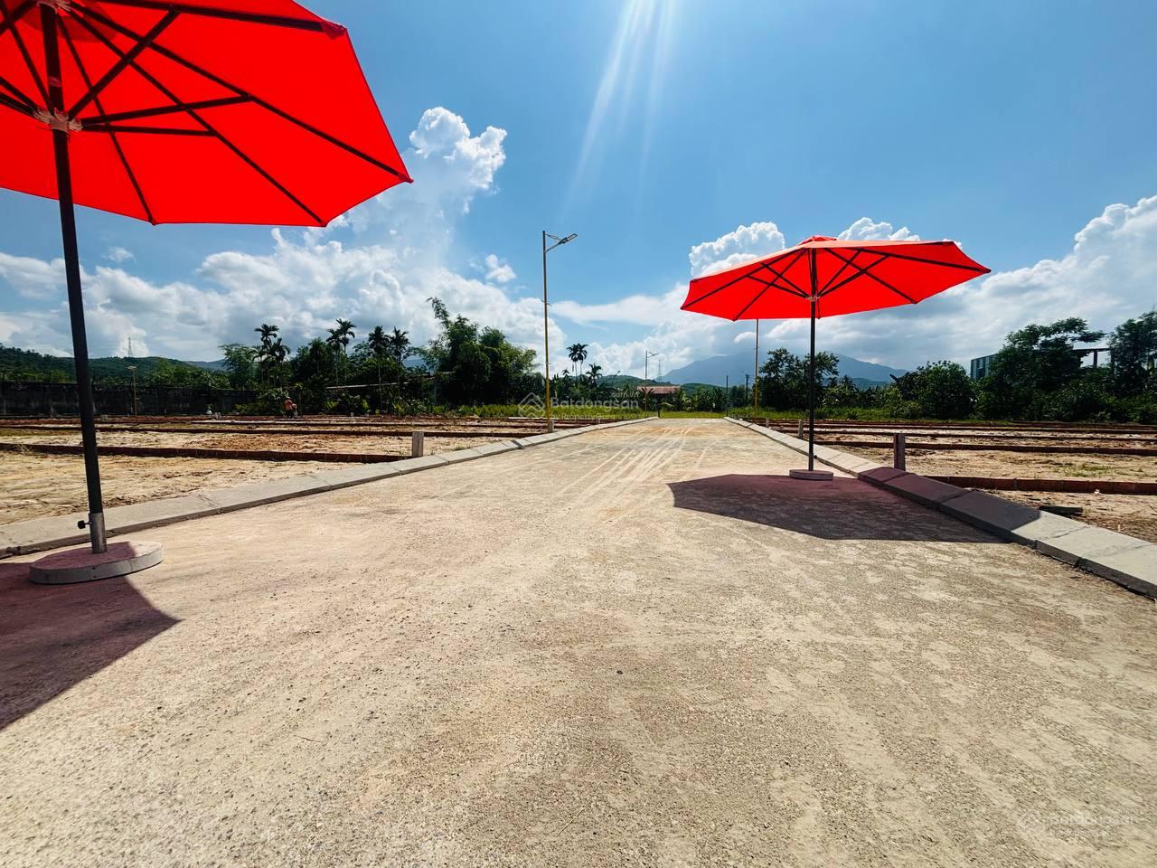 Bán lô Góc 2 mặt tiền ngay KDC Solara Thịnh Khương nằm trung tâm Hoà Vang giá chỉ 8xx / Triệu