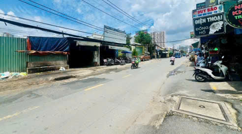 Mặt tiền Lạc Long Quân , Mỹ Thạnh An,Bến Tre . Đất nền thổ cư đẹp gần Cầu Bến Tre. 545tr, 100m2.