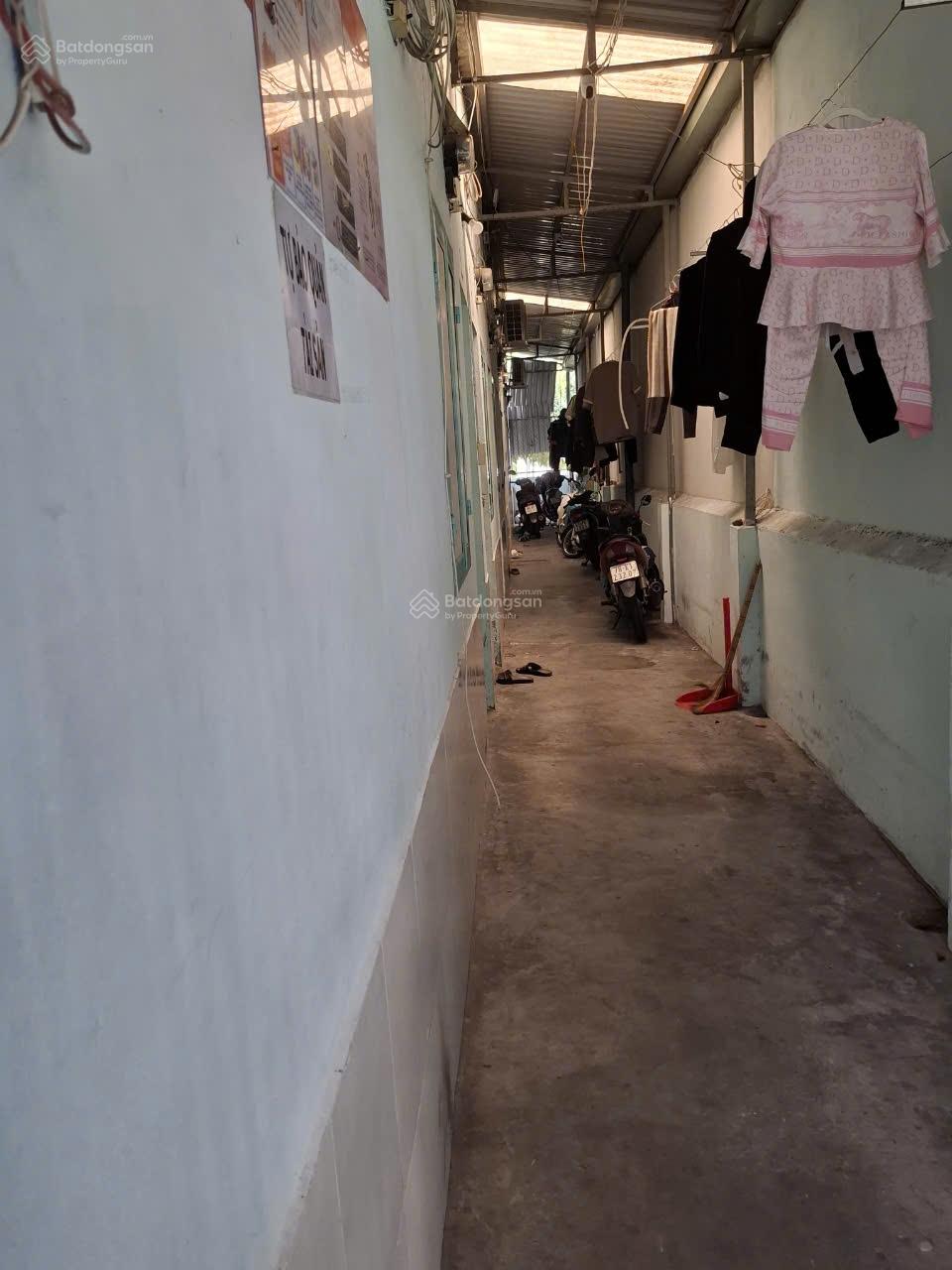 Bán nhà hẻm ô tô đường Nguyễn Thị Định Quận 2 giá 11 tỷ