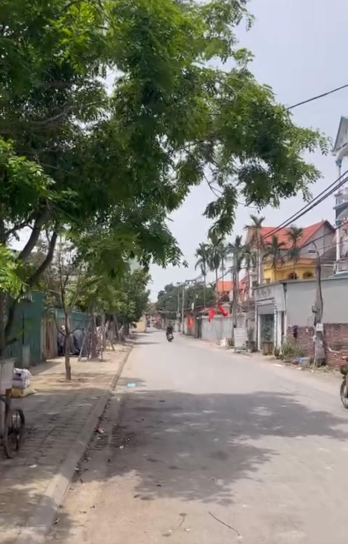 BÁN LÔ ĐẤT ĐẸP 62M LỆ CHI, GIA LÂM ĐƯỜNG Ô TÔ TRÁNH, VỈA HÈ 2.5M
