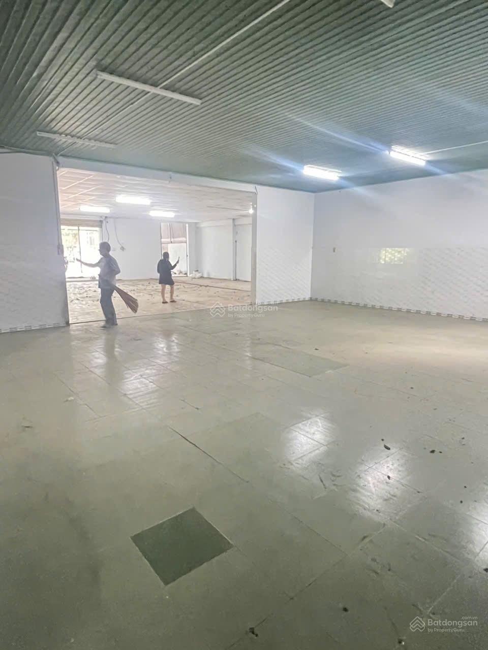 Cho thuê xưởng 2000m2 Trần Văn Chẩm, Tân Thông Hội, Củ Chi