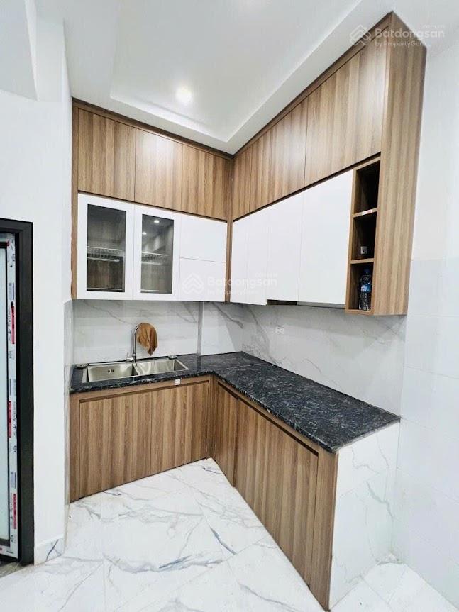 Khu vực ngã tư Nhổn, Tây Tựu, Đại học Công nghiệp, ô tô, hơn 5 tỷ