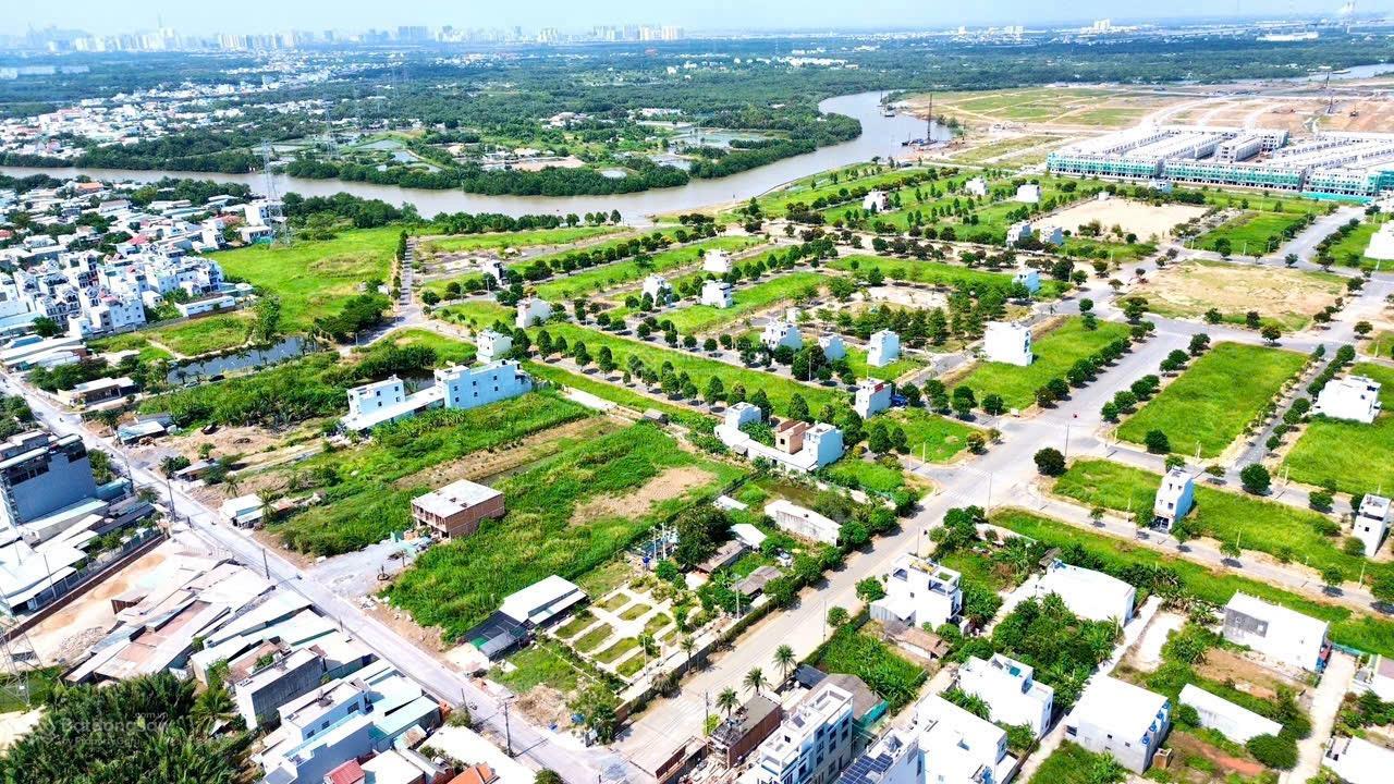 Đất nền dự án Sài Gòn Village. Pháp lý sổ hồng riêng. Gần cầu Rạch Dơi. Giáp dự án mới The 826EC