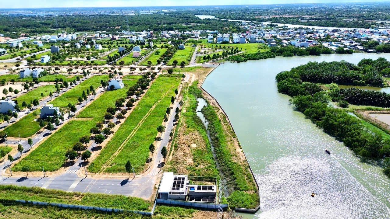 Đất nền dự án Sài Gòn Village. Pháp lý sổ hồng riêng. Gần cầu Rạch Dơi. Giáp dự án mới The 826EC