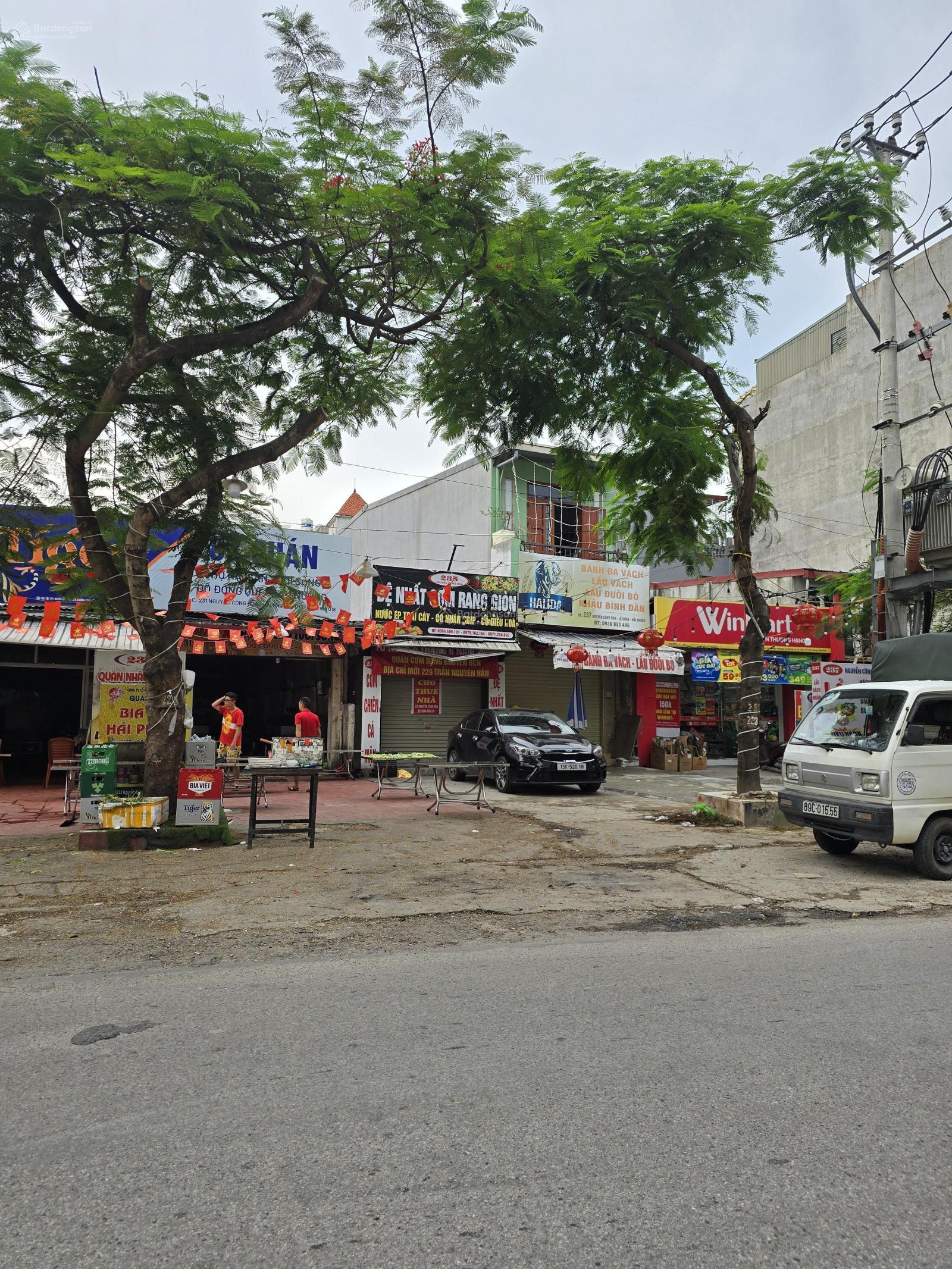 Hiếm có! Mặt đường Thiên Lôi gần Aeon giá chỉ hơn 7 tỷ. LH 0378 478 *** Hiếm có! Mặt đường Thiên Lôi gần Aeon giá chỉ hơn 7 tỷ. LH 0378 478 ***