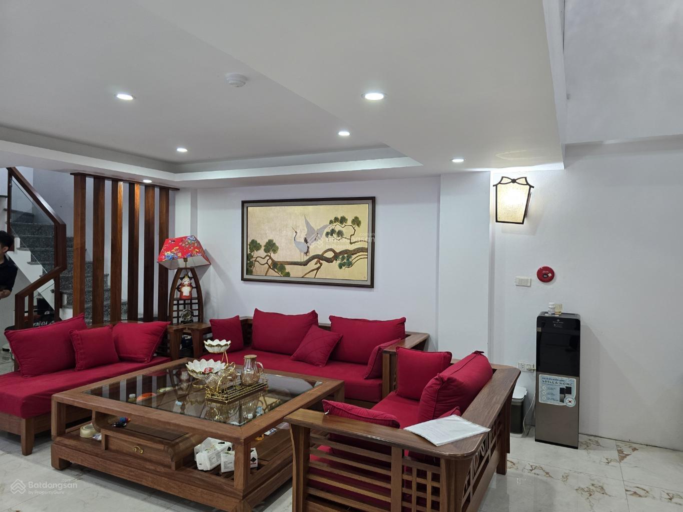 Hoàng Liên ô tô đỗ cửa tặng nội thất 70m2 - giá 6.45 tỷ