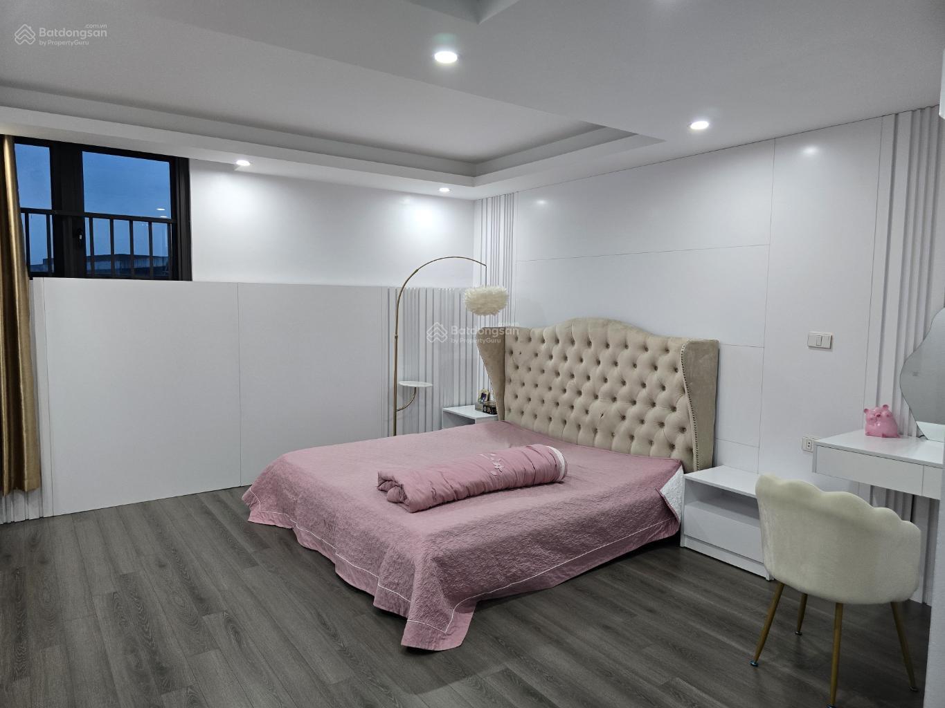 Hoàng Liên ô tô đỗ cửa tặng nội thất 70m2 - giá 6.45 tỷ