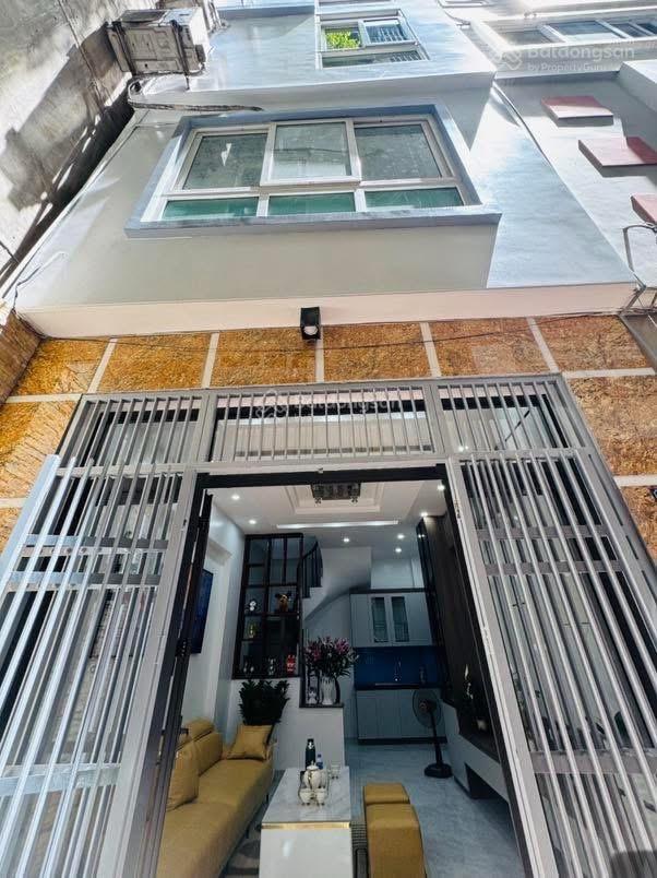 Ngộp bank - Bán gấp - Thanh Xuân - 32m2 - 5 tầng - MT 3.8m - Ngõ đẹp gần phố