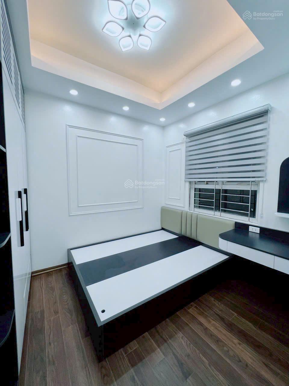 Bán CC 3PN 2WC 91m2 tại toà nhà Constrecxim C7 Khuất Duy Tiến, Thanh Xuân, Hà Nội, giá 5,8 tỷ