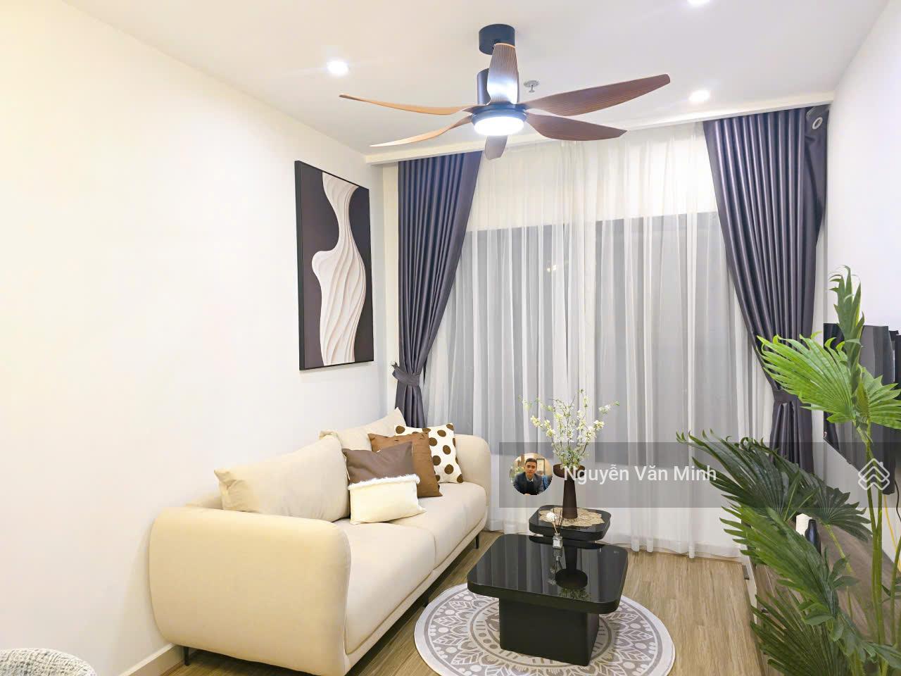 Chính chủ cần bán gấp căn hộ 1 ngủ 38m2 tòa S403 giá 3 tỷ Vinhomes Smart City