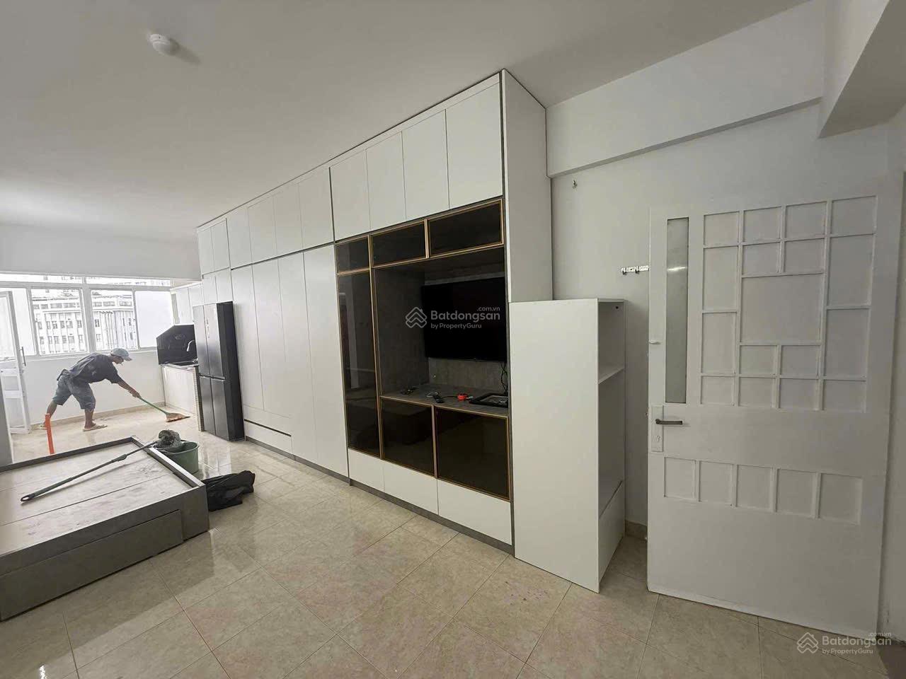 Bán chung cư H3 đường Hoàng Diệu, P6, Q. 4 DT 38 m2 1 PN 1WC. Lầu cao view đẹp thoáng mát Bán chung cư H3 đường Hoàng Diệu, P6, Q. 4 DT 38 m2 1 PN 1WC. Lầu cao view đẹp thoáng mát
