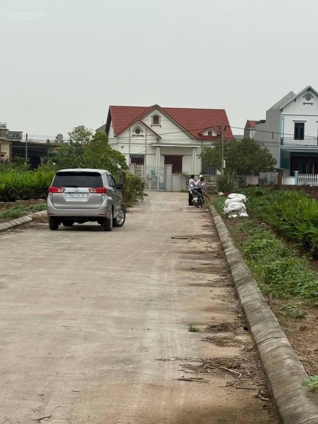 Bán đất tại xã Minh Tân, Lương Tài, Bắc Ninh, 97m2 mặt tiền 6m đường thông ô tô gần trường học 150m