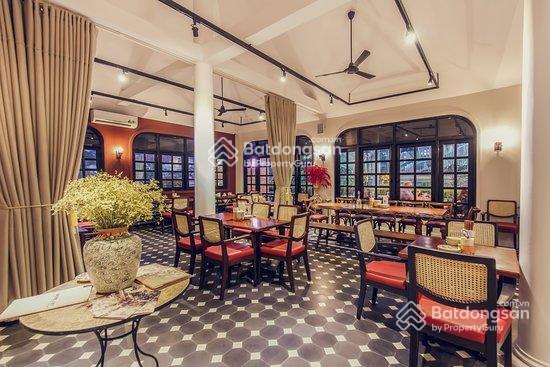 Siêu vip, cho thuê MBKD Tràng Tiền - Hoàn Kiếm 130m2, mặt tiền: 10m, cực đẹp cực hiếm các chuỗi lớn
