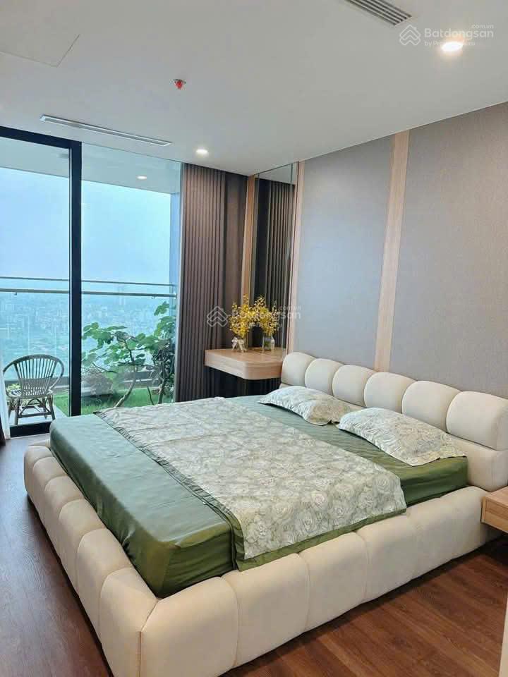 Vợ chồng tôi cần bán gấp căn tầng 8 chung cư Sakura 47 Vũ Trọng Phụng 90m 3 ngủ full bc đông nam Vợ chồng tôi cần bán gấp căn tầng 8 chung cư Sakura 47 Vũ Trọng Phụng 90m 3 ngủ full bc đông nam