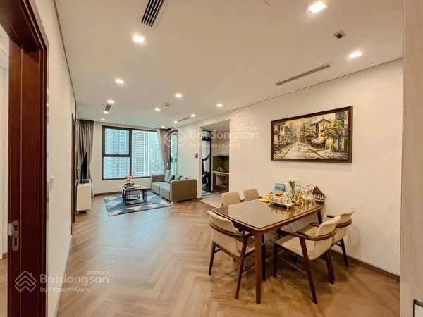 Vợ chồng tôi cần bán gấp căn tầng 8 chung cư Sakura 47 Vũ Trọng Phụng 90m 3 ngủ full bc đông nam Vợ chồng tôi cần bán gấp căn tầng 8 chung cư Sakura 47 Vũ Trọng Phụng 90m 3 ngủ full bc đông nam